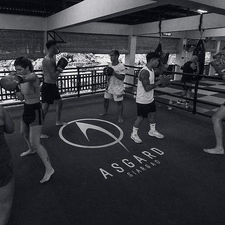 Asgard Resort & Mma Gym General Luna  Esterno foto
